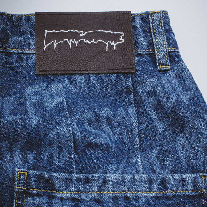 Baggy Pleated Denim Laser Stamp Shorts