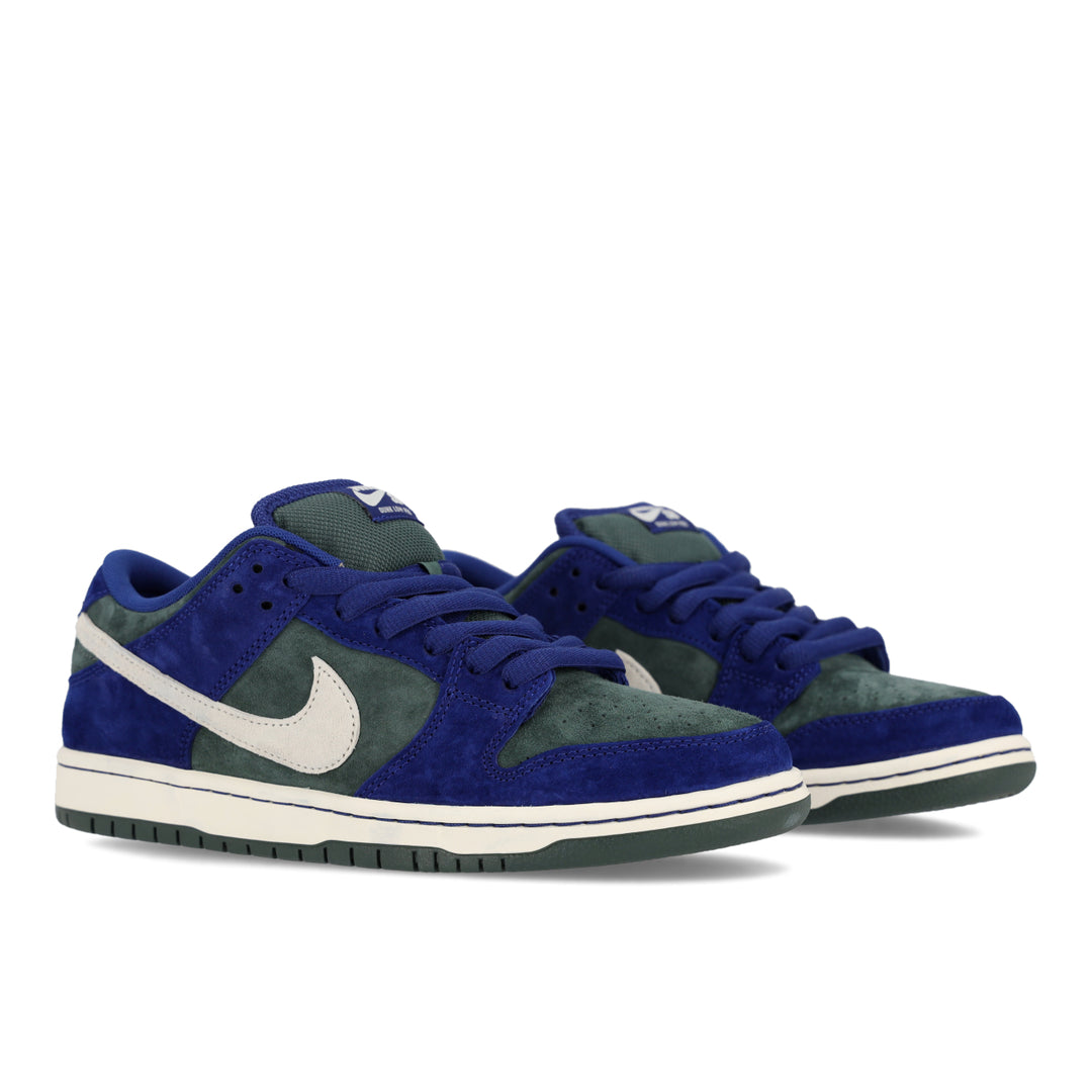 Dunk Low Pro